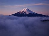 雪上聳立（三ッ峠)