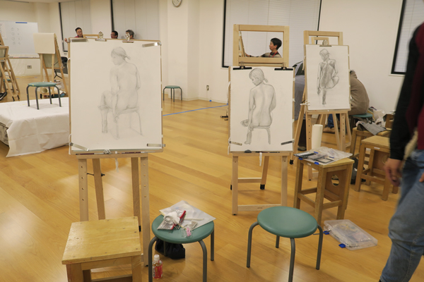 大人のためのアトリエ講座 人体を描く クロッキーとデッサン 開催レポート 横浜市民ギャラリー